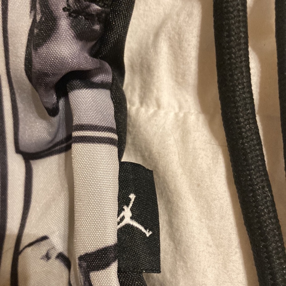 Jordan drawstring backpack - Picture 4 of 5